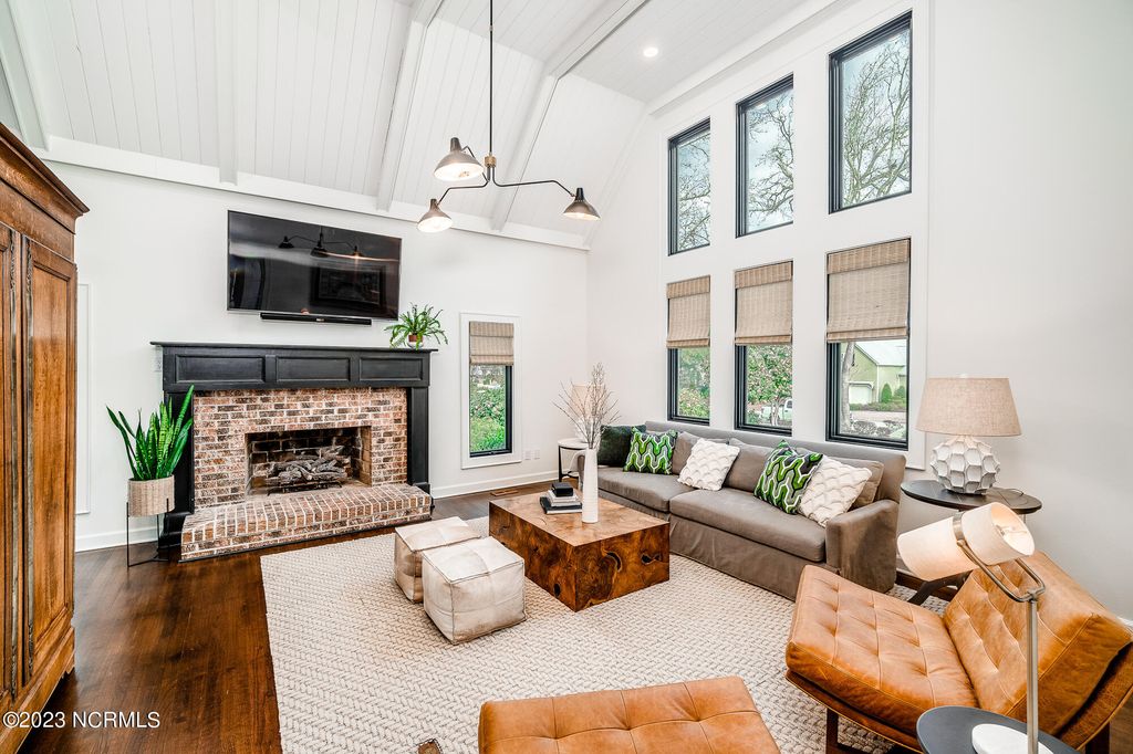 Photo of 5207 Webb Court, Morehead City, NC 28557 (MLS # 100545523)