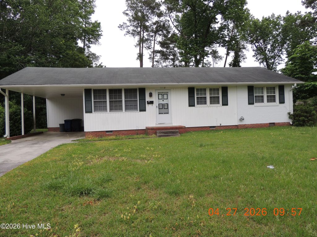 Photo of 1118 Clifton Road, Jacksonville, NC 28540 (MLS # 100569816)