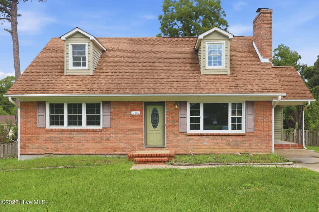 Photo of 205 Jupiter Court, Jacksonville, NC 28546 (MLS # 100592486)