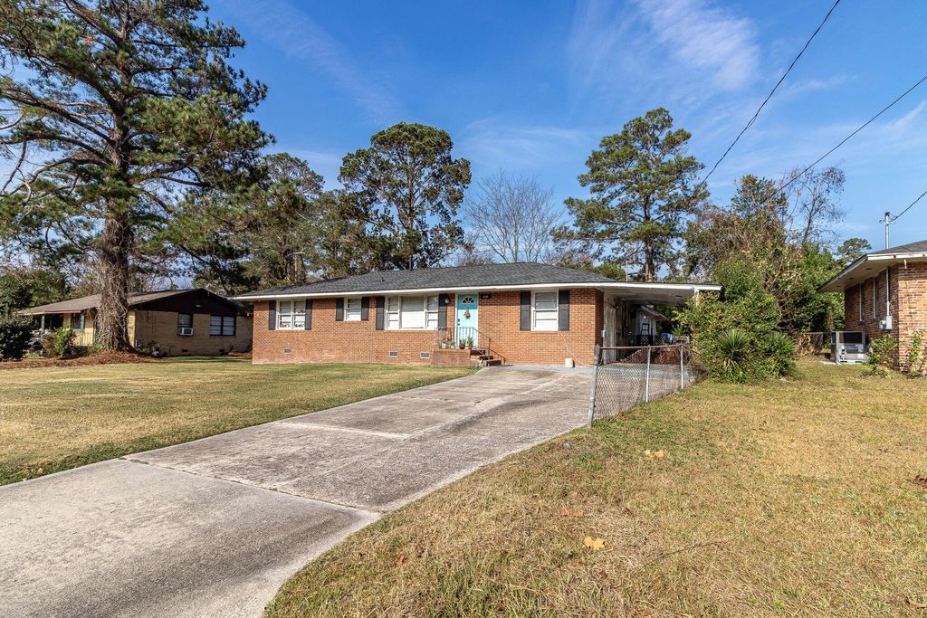 Photo of 2038 Wharton Drive, Augusta, GA 30904 (MLS # 550099)