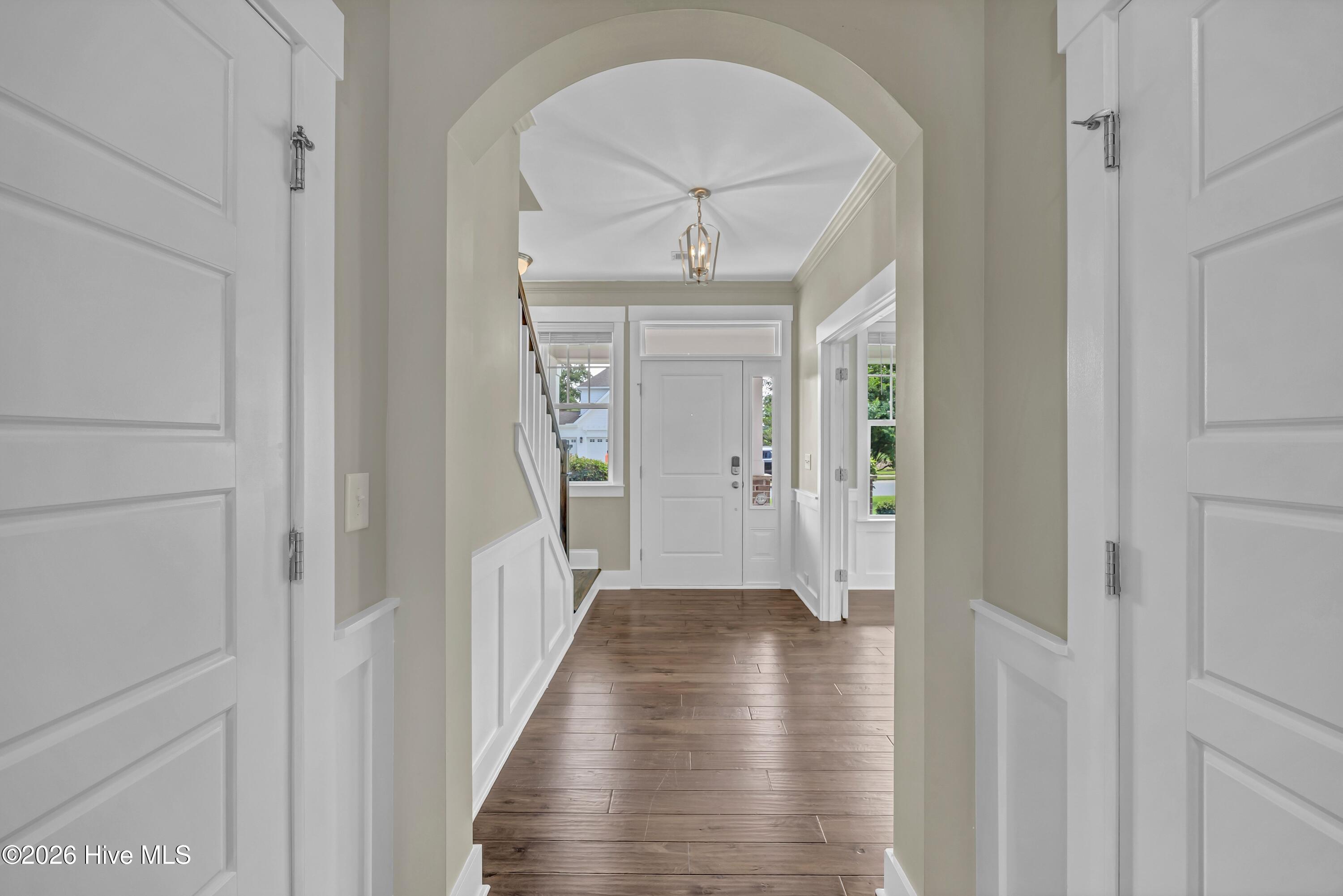 412 Island End Court