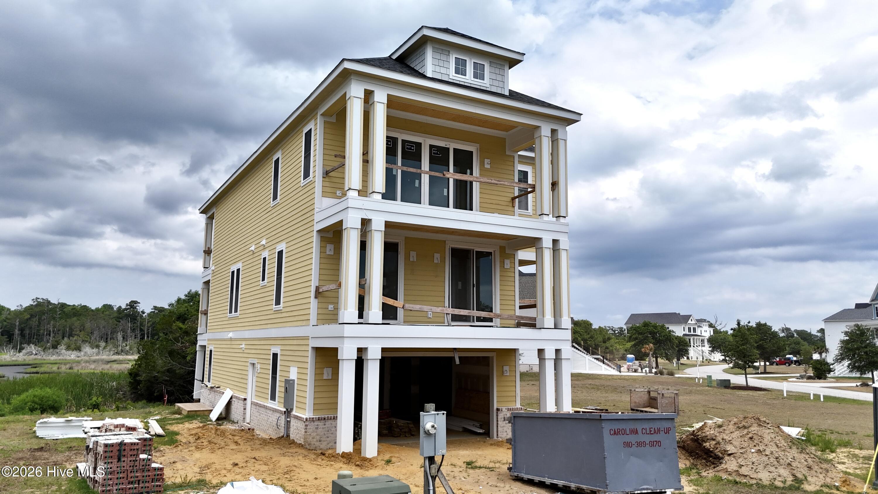 102 Marshland Circle
