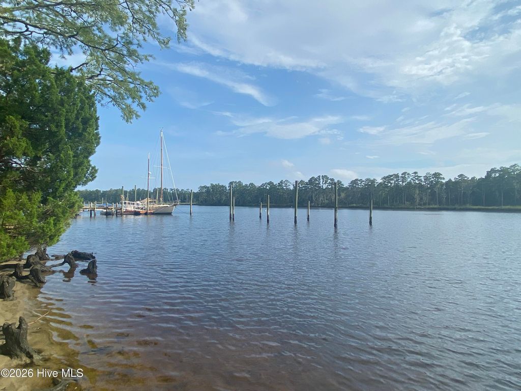 Photo of 5316 Trade Winds Road, New Bern, NC 28560 (MLS # 100568406)