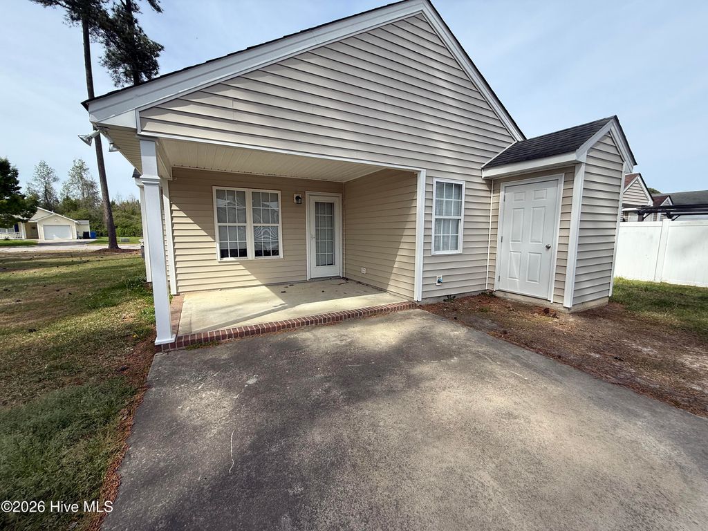 Photo of 4008 Huntsmoor Lane, Wilson, NC 27896 (MLS # 100565811)