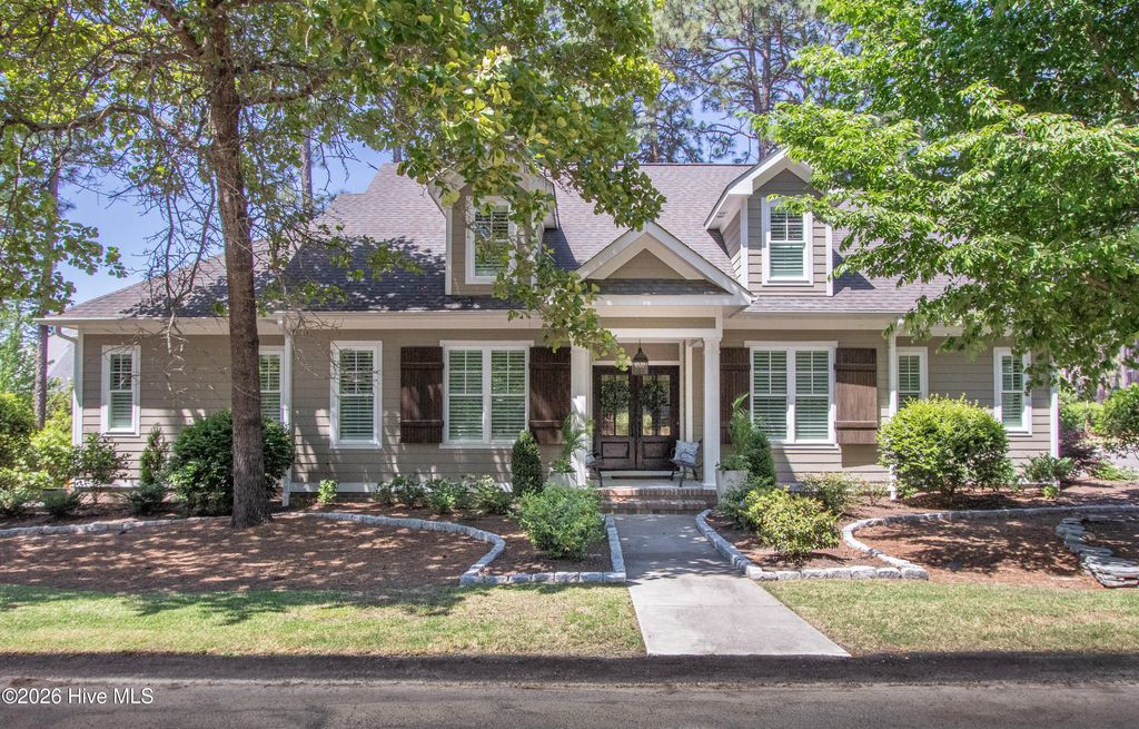 Photo of 78 Greencastle Drive, Pinehurst, NC 28374 (MLS # 100571135)