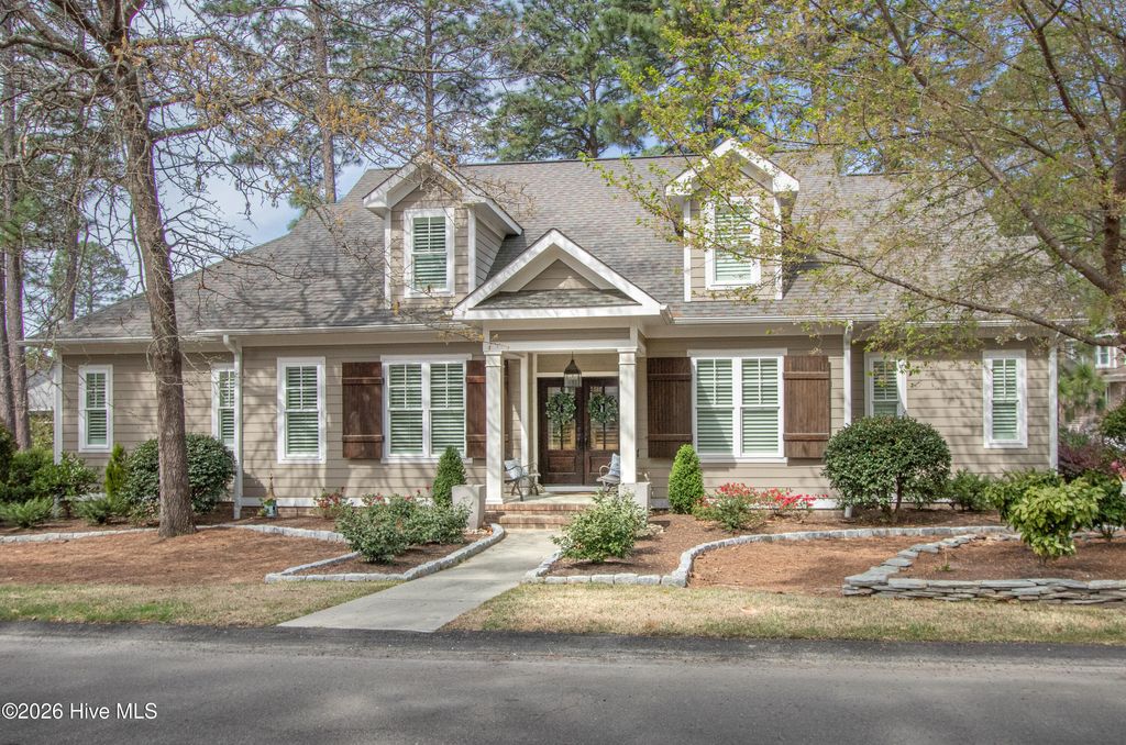 Photo of 78 Greencastle Drive, Pinehurst, NC 28374 (MLS # 100571135)