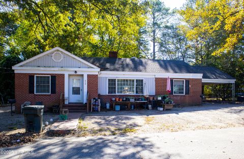 Multifamily For Sale - 311 S Church Street<br/> Enfield, NC 27823