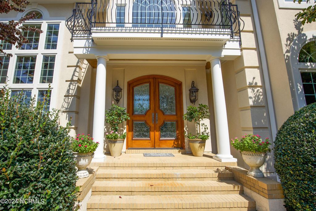 Photo of 119 Saint Mellions Drive, Pinehurst, NC 28374 (MLS # 100549824)