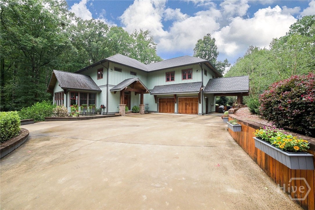 1010 Briar Lakes Court