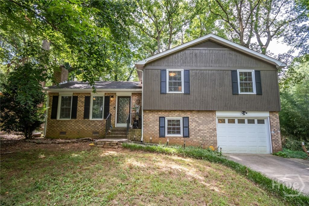 Photo of 210 Tall Tree Road, Athens, GA 30606 (MLS # CL334800)
