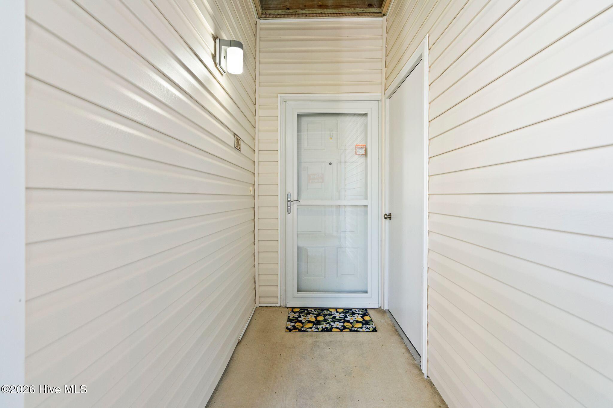 207 Fullford Lane Unit 102