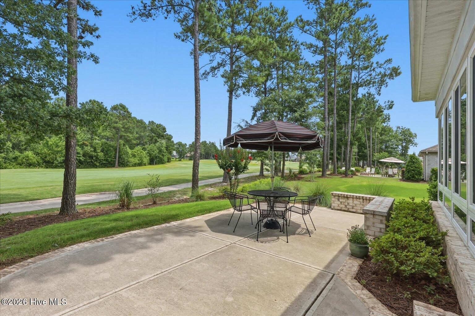 8313 Oak Abbey Trail NE