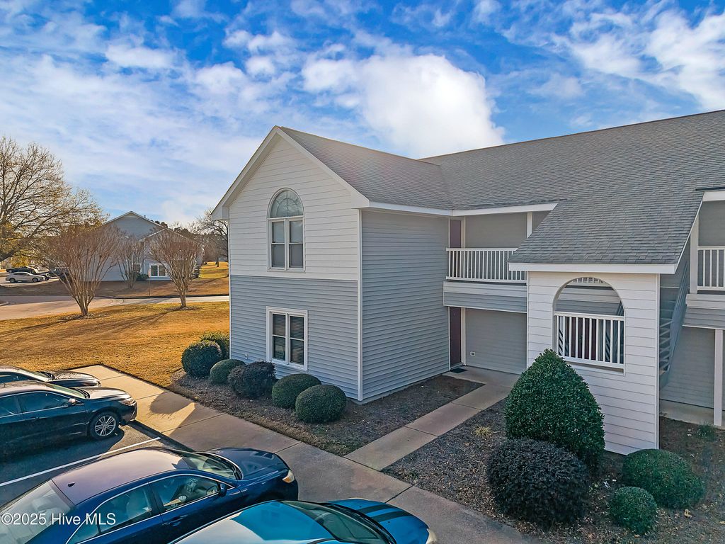 Photo of 116 W Victoria Court #A, Greenville, NC 27834 (MLS # 100546130)