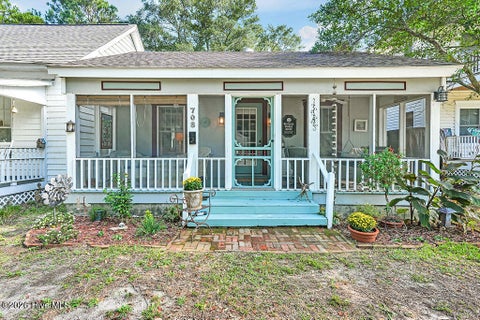 Photo of 708 N Atlantic Avenue, Southport, NC 28461 (MLS # 100610716)