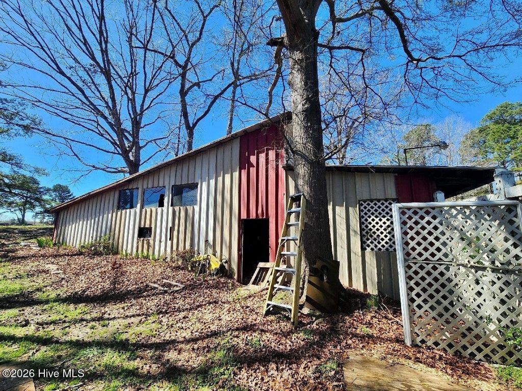 Photo of 5737 Weaver Road, Elm City, NC 27822 (MLS # 100569508)