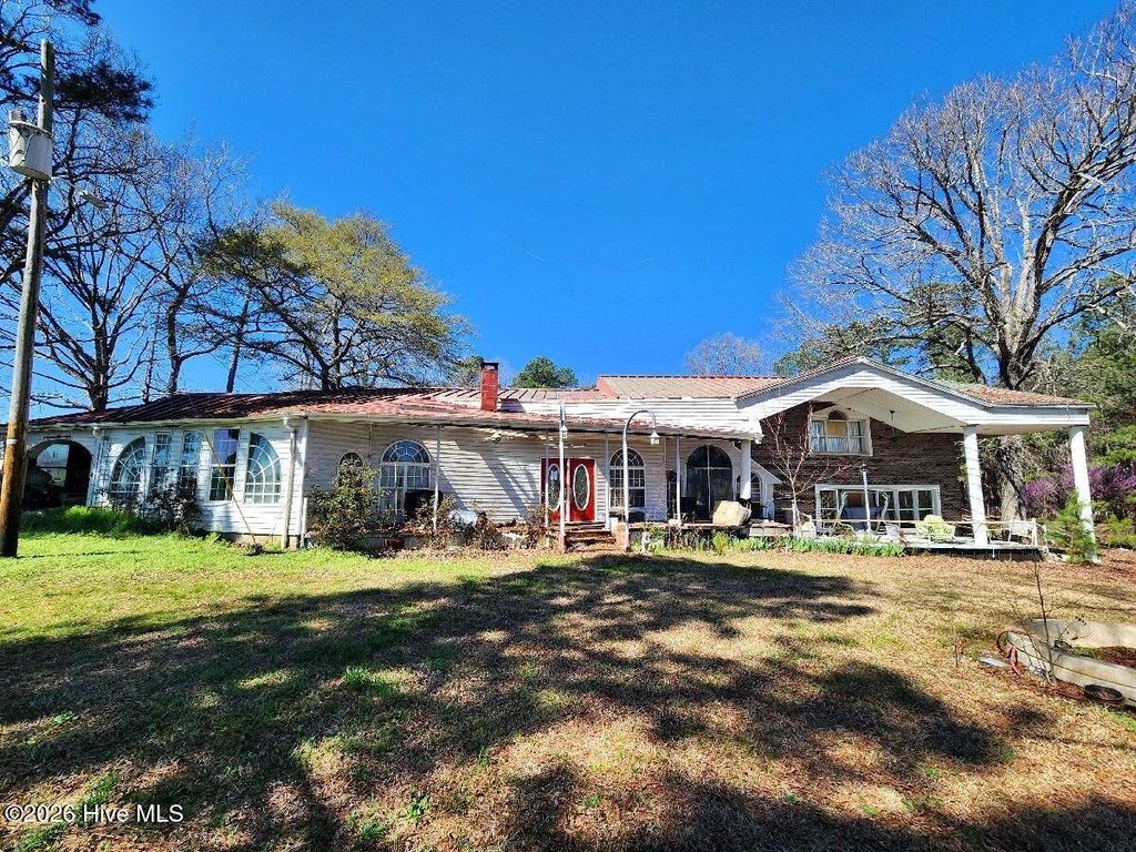 Photo of 5737 Weaver Road, Elm City, NC 27822 (MLS # 100569508)
