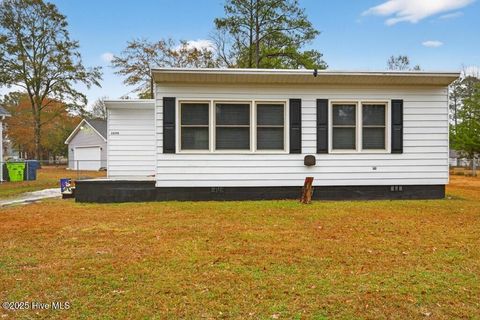 Homes For Sale - 502 Hollywood Boulevard<br/> Havelock, NC 28532