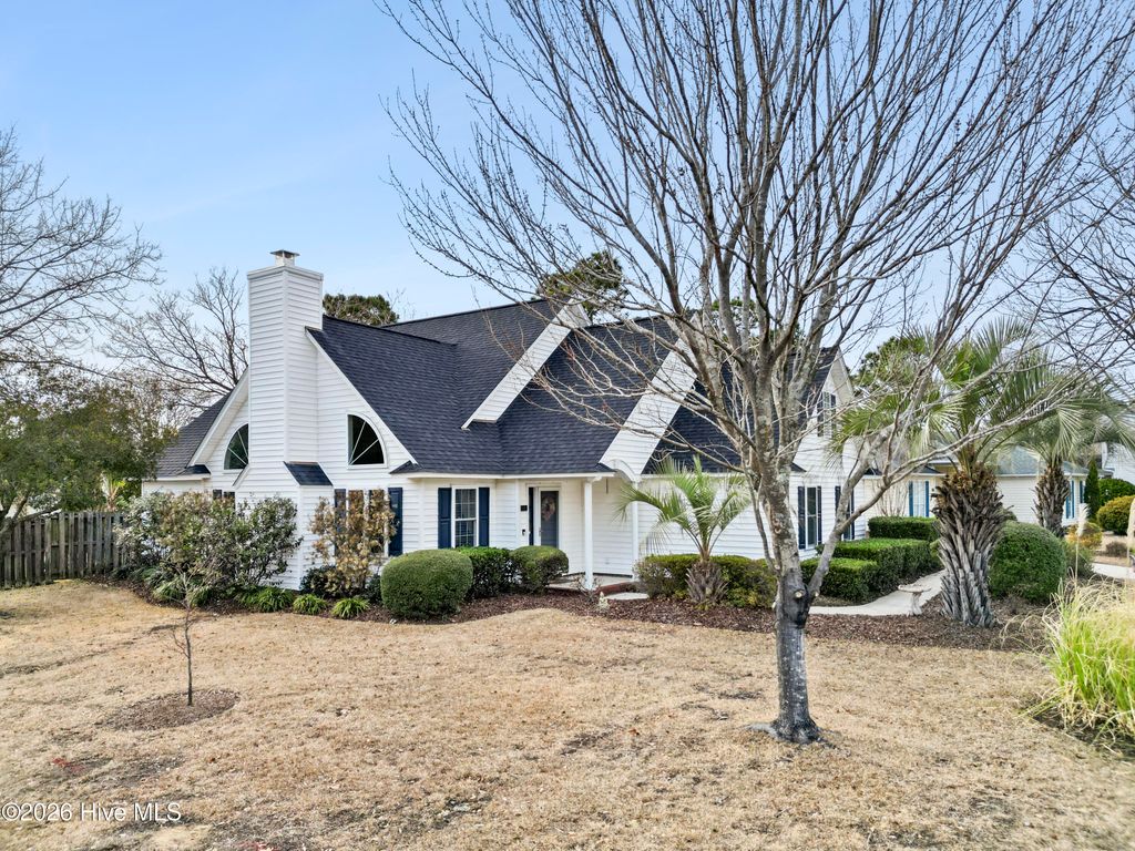 Photo of 3912 W Bishop Court, Wilmington, NC 28412 (MLS # 100557718)
