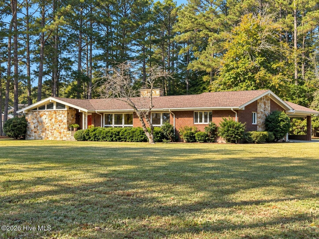 Photo of 120 Old Us 13, Winton, NC 27986 (MLS # 100607294)