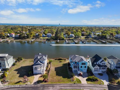 Tiny photo for 4427 Midshipman Court SE, Southport, NC 28461 (MLS # 100568846)