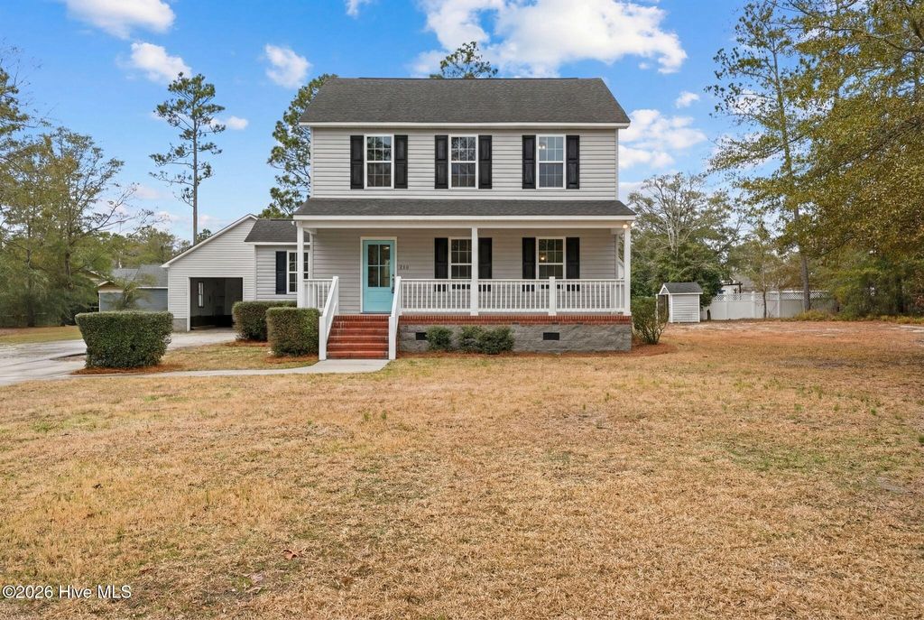 Photo of 216 Foxcroft Road, Southport, NC 28461 (MLS # 100557093)
