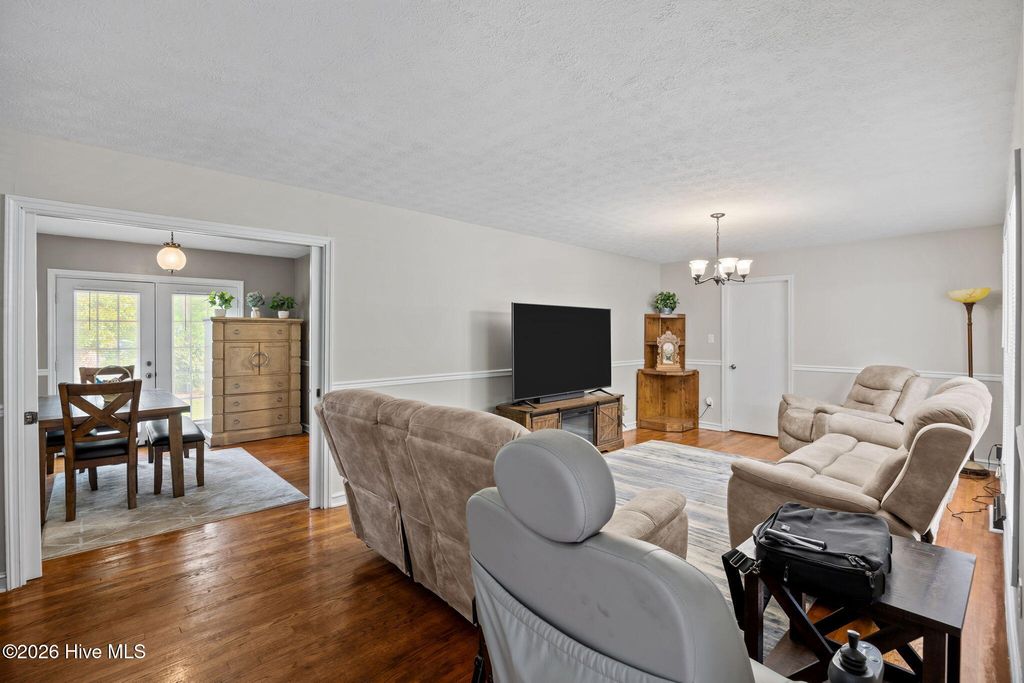 Photo of 200 Marcellus Street, Laurinburg, NC 28352 (MLS # 100573384)