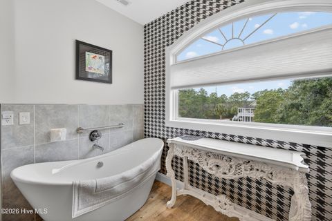 Tiny photo for 9402 Voyagers Way, Wilmington, NC 28412 (MLS # 100557060)