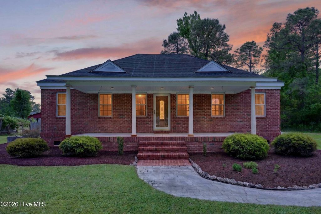 Photo of 575 Island Creek Road, Rocky Point, NC 28457 (MLS # 100572656)