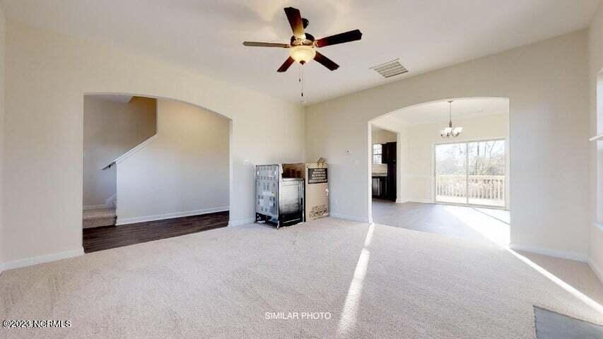 1119 Lunenburg Place