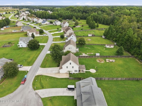 Tiny photo for 191 River Winding Road, Jacksonville, NC 28540 (MLS # 100594961)