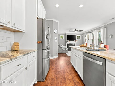 Tiny photo for 191 River Winding Road, Jacksonville, NC 28540 (MLS # 100594961)