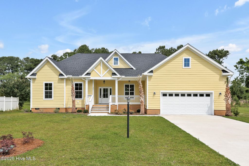 Photo of 502 Genoes Point Road SW, Supply, NC 28462 (MLS # 100482648)