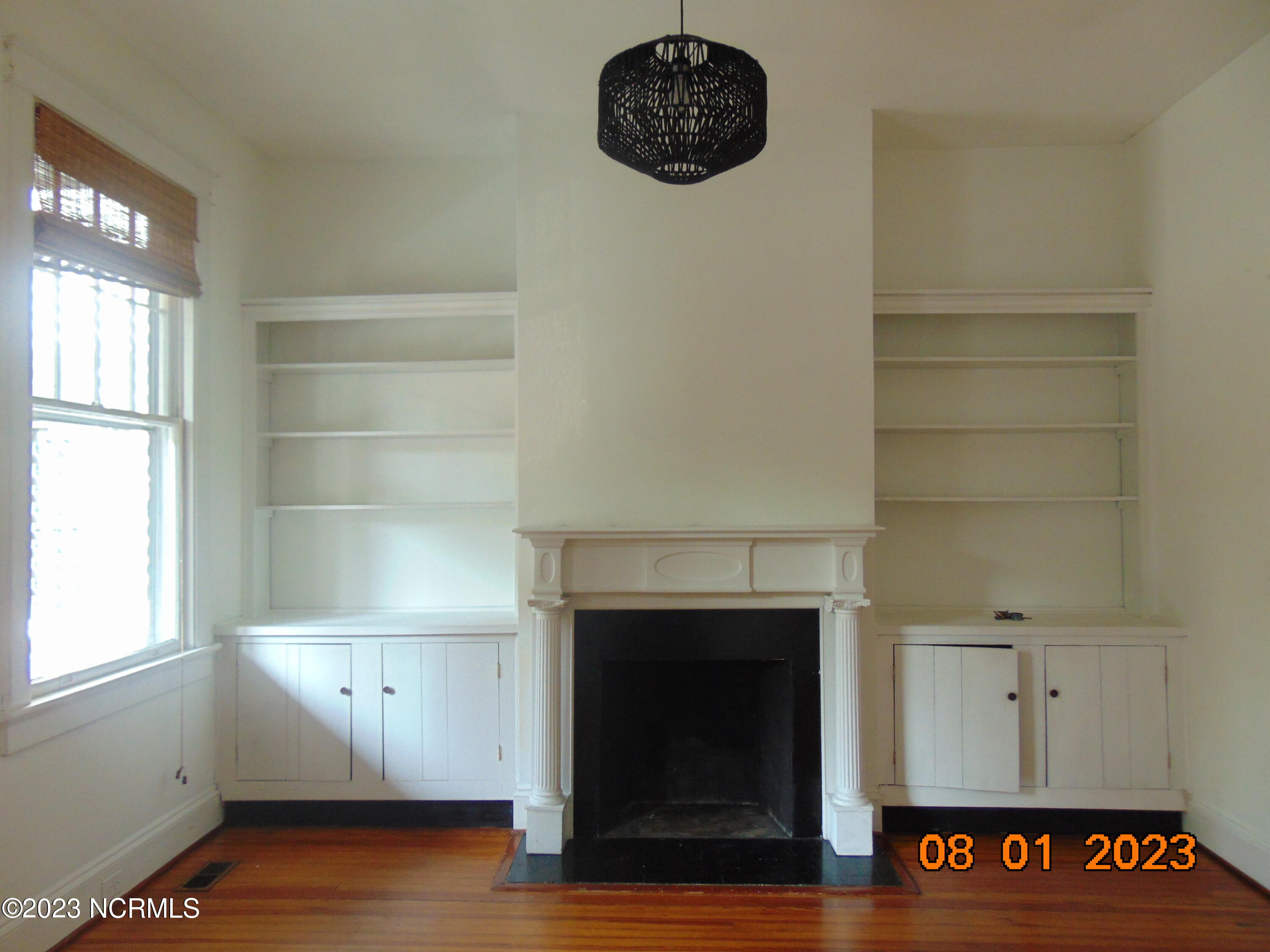 215 Dock Street 215