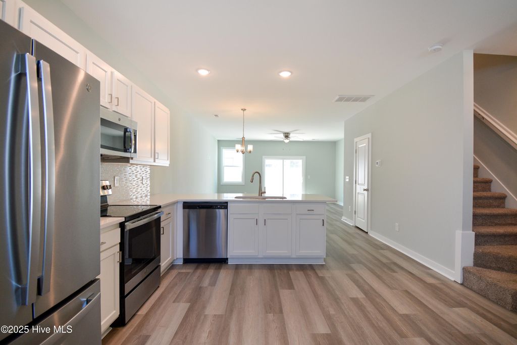 Photo of 427 Sunfish Lane, Sneads Ferry, NC 28460 (MLS # 100534687)