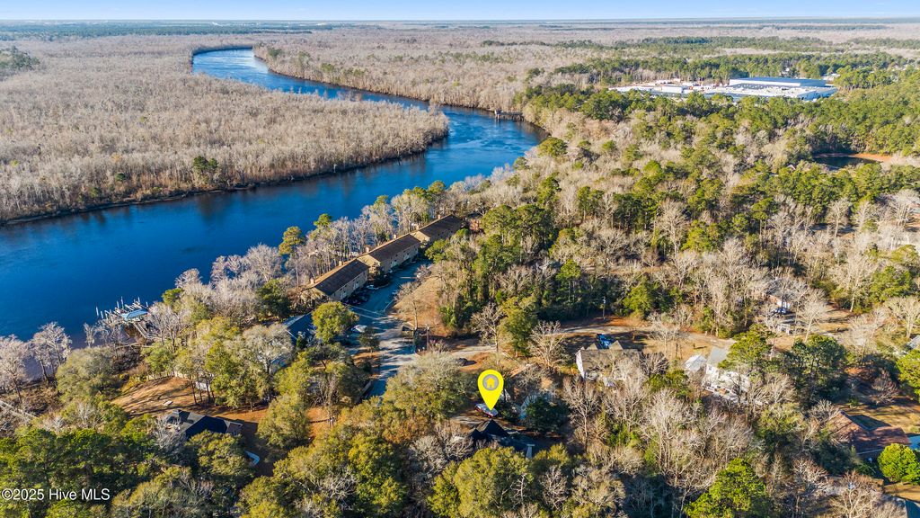 Photo of 286 Gooseneck Road W, Rocky Point, NC 28457 (MLS # 100550933)