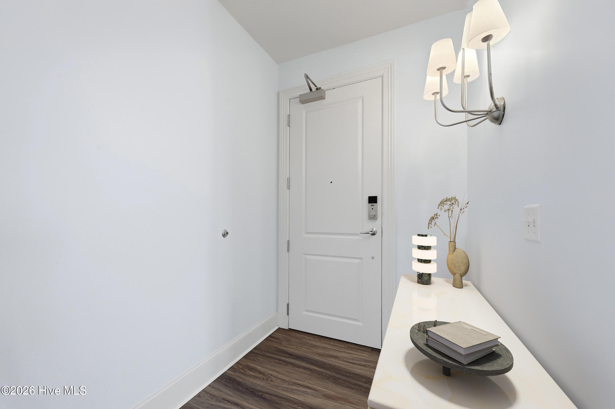 400 W North Street 810