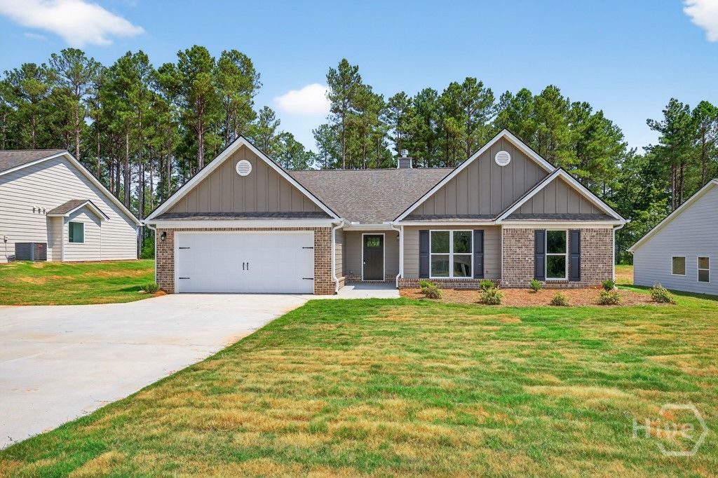 Photo of 206 Airport Road #11, Royston, GA 30662 (MLS # CL349136)