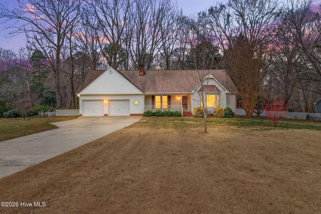 Photo of 7040 Kristi Drive, Garner, NC 27529 (MLS # 100558328)