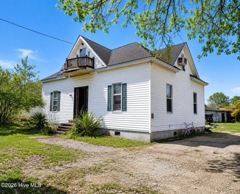 Photo of 206 Pinecrest Drive, Warsaw, NC 28398 (MLS # 100583966)