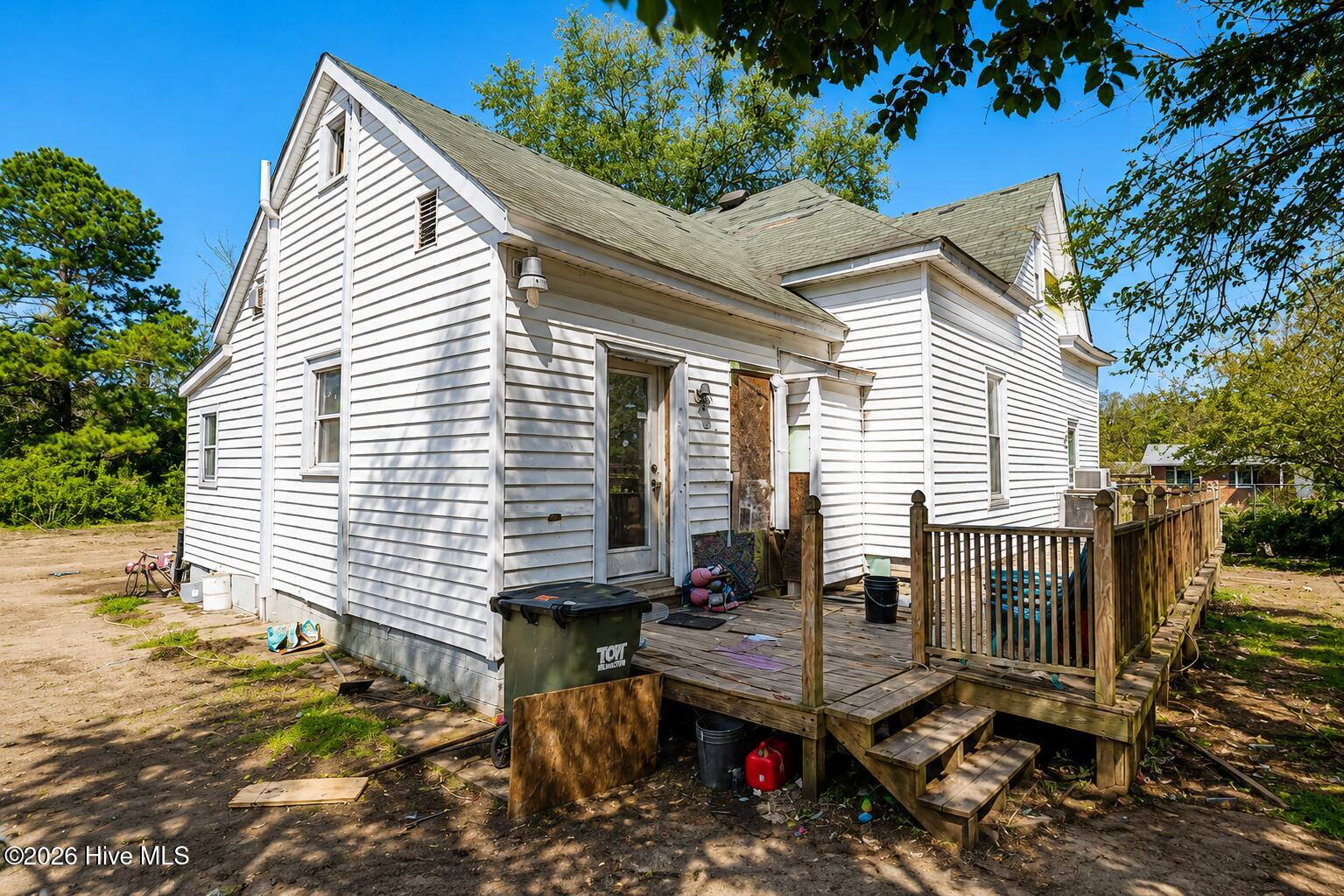 206 Pinecrest Drive