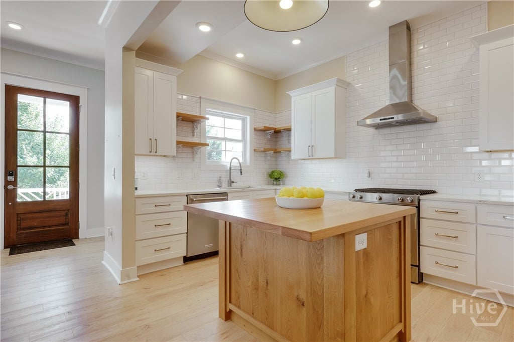 Photo of 179 Steepleview Drive, Athens, GA 30606 (MLS # CL364740)