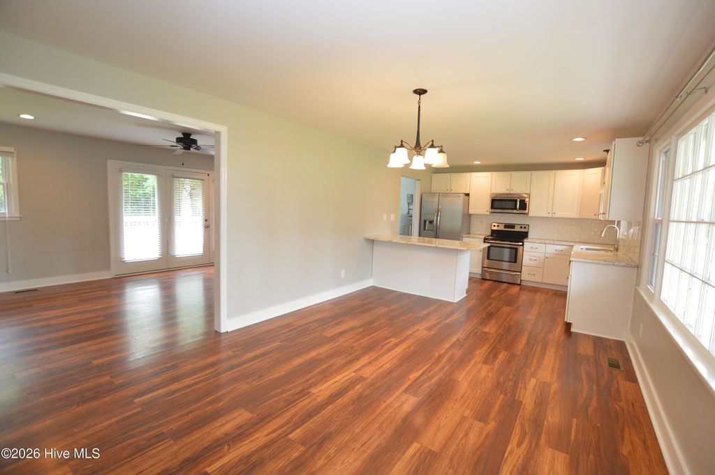 Photo of 1018 Oak Drive, Jacksonville, NC 28546 (MLS # 100564196)