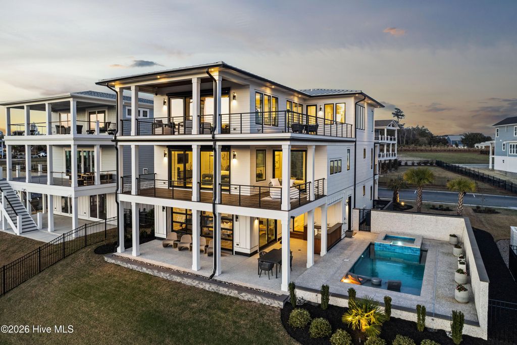 Photo of 22 Watchpost Place, Hampstead, NC 28443 (MLS # 100567165)