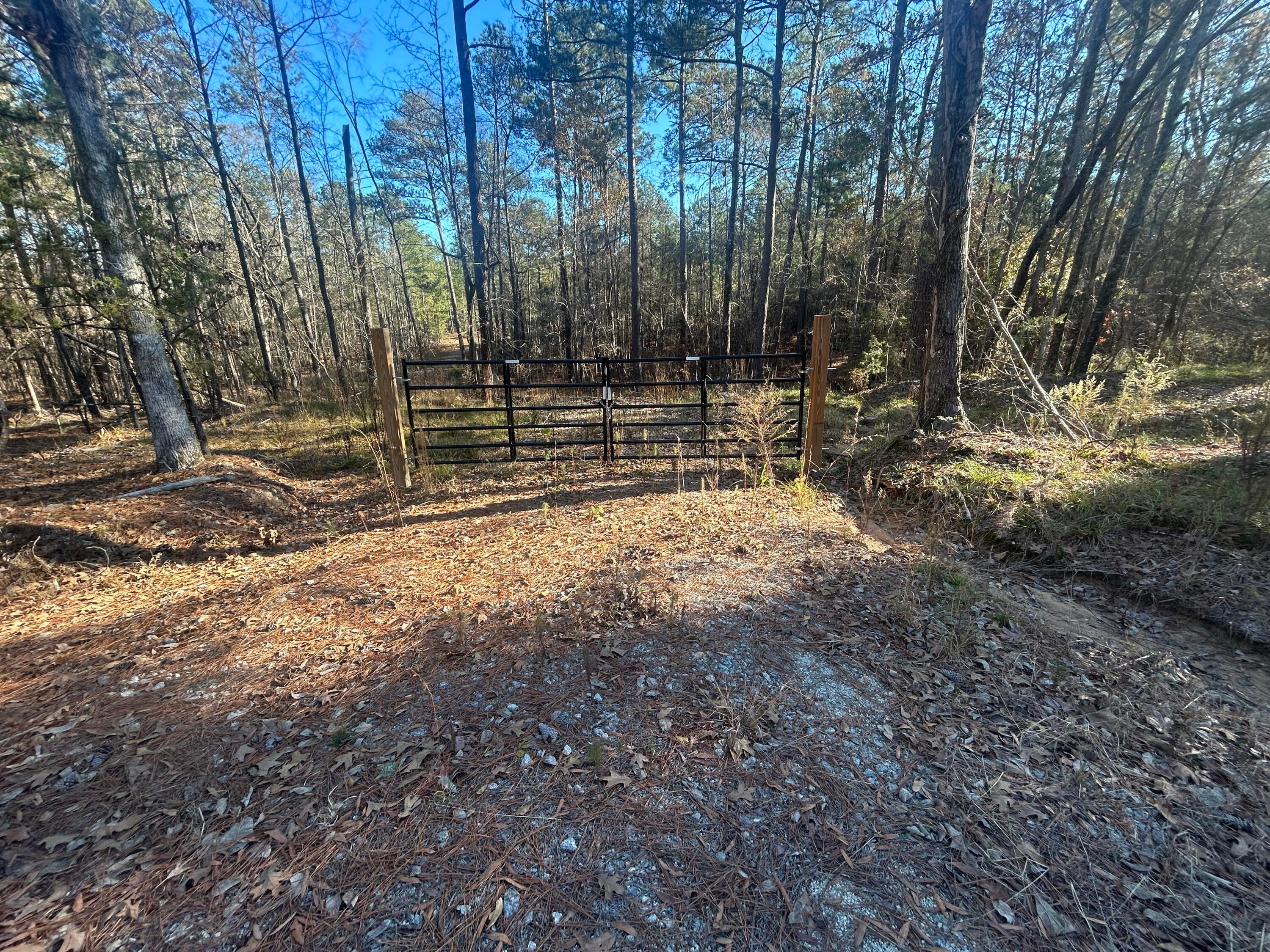 9.01 Ac Hwy 220 E