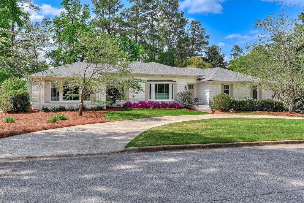 Photo of 3212 Montpelier Drive, Augusta, GA 30909 (MLS # 554377)