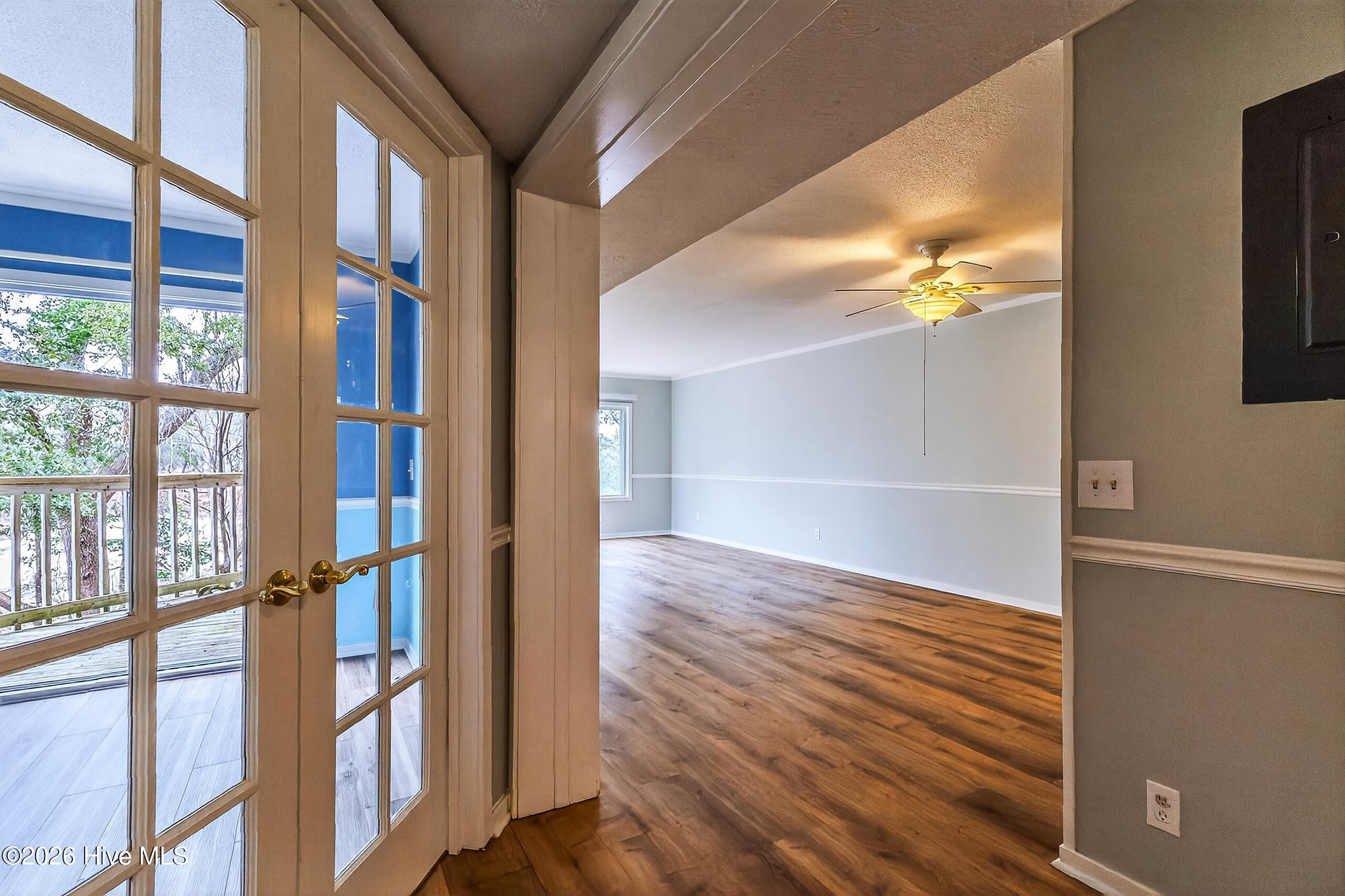 650 Salter Path Road 103