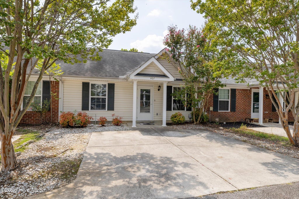 Photo of 407 Flowing Creek Drive, Evans, GA 30809 (MLS # 100601544)