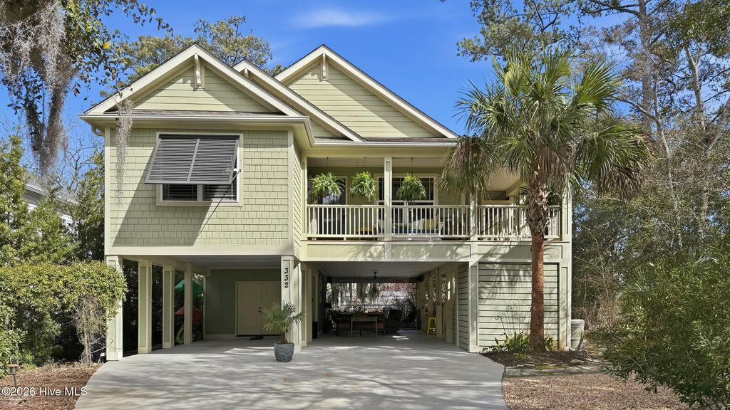 Photo of 332 NE 40th Street, Oak Island, NC 28465 (MLS # 100561155)