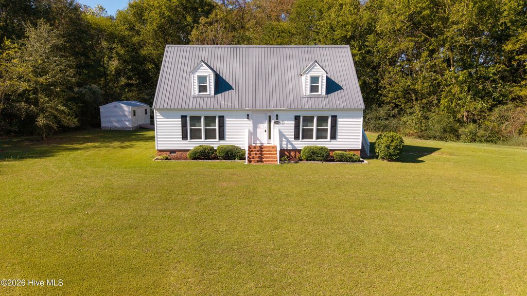 Photo of 13015 Hobbton Highway, Newton Grove, NC 28366 (MLS # 100550620)