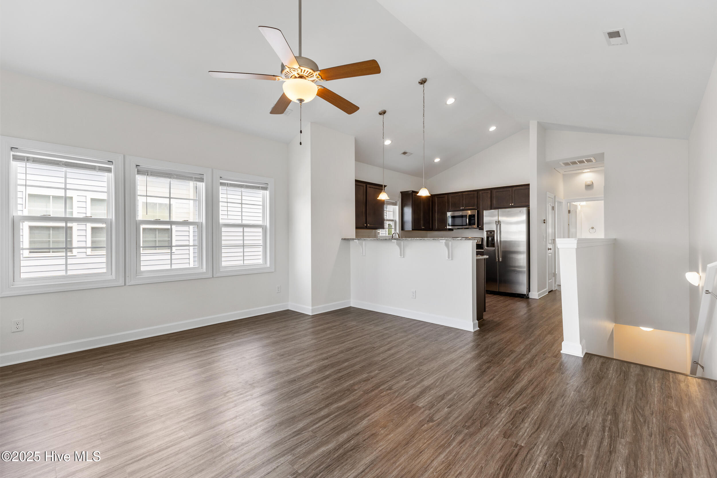 208a Bridgeview Court